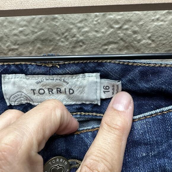 Torrid Womens Jeans Size 16 High Rise Distressed Dark Wash Pants - Picture 5 of 14